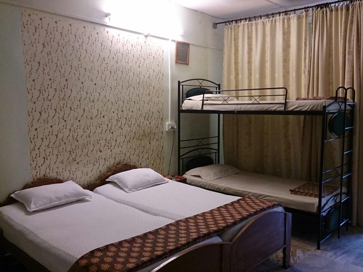 Baaz Jungle Resort Khawasa Exterior photo