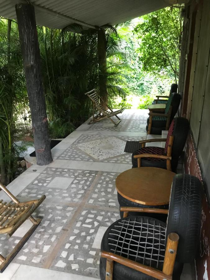 Baaz Jungle Resort Khawasa Exterior photo